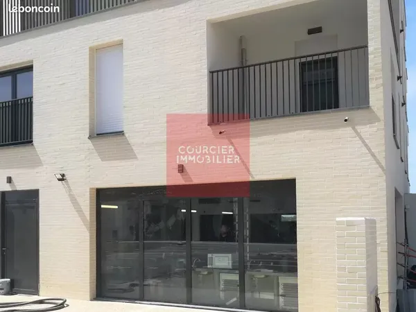 Local commercial 78 m² Compiègne