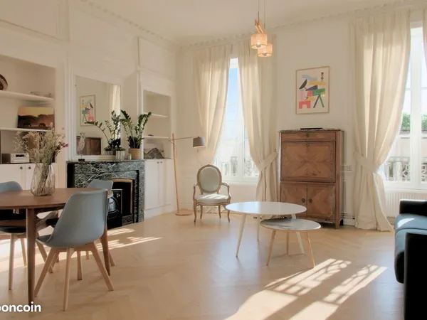 T3 74 m² rénové - Lyon 9 Valmy