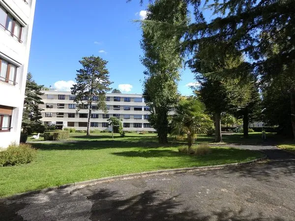 Appartement 4 pièces 82 m²