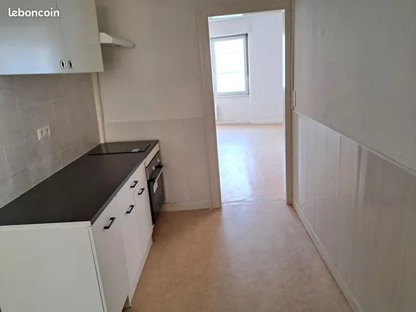 Appartement 2 pièces 44m2 étage1/2