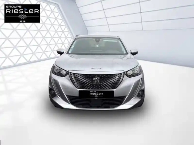 Peugeot 2008 moteur électrique 136 ch — photo 2