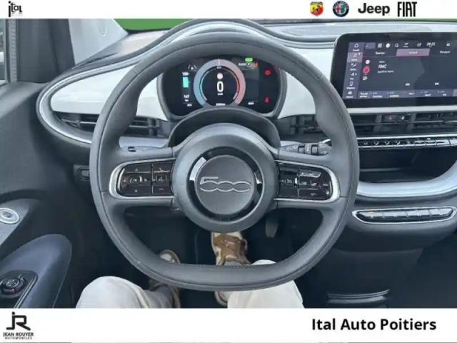 Fiat 500 fiat  icône berline 23,8 kwh — photo 8