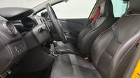 Renault Clio 1.6 T 220ch RS Trophy EDC 5p — photo 12