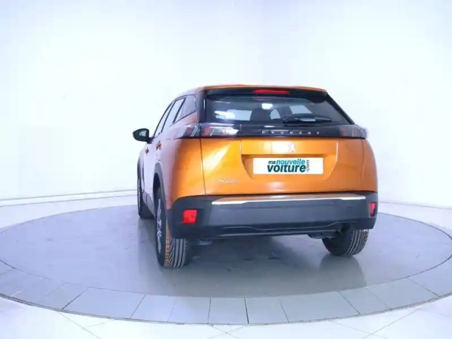 Peugeot 2008 puretech 100 s&amp;s bvm6 — photo 37