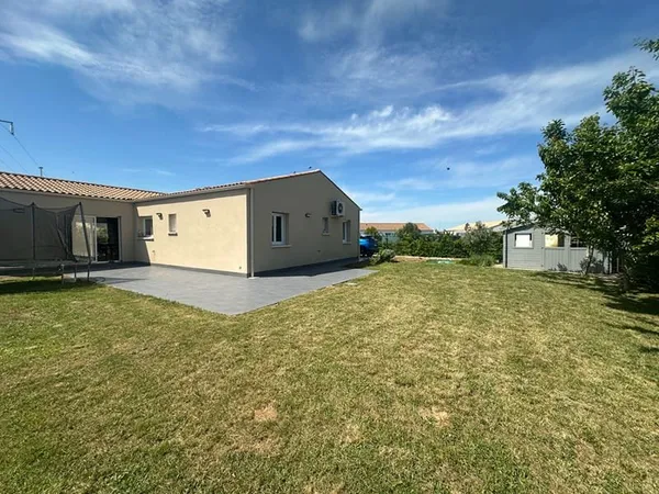 Maison Echillais 6 pièce(s) 134 m2