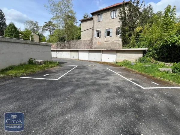 Stationnement Location Bourg-en-Bresse   60€