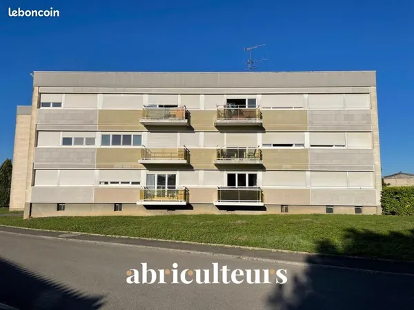 Immeuble de rapport 1050 m²