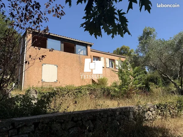 Maison 5 pièces 118 m²