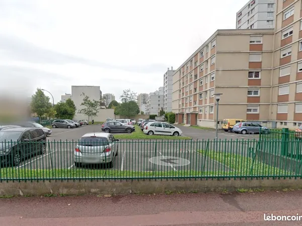 Parking Securisé - 3 min de Mairie de Vitry sur Seine