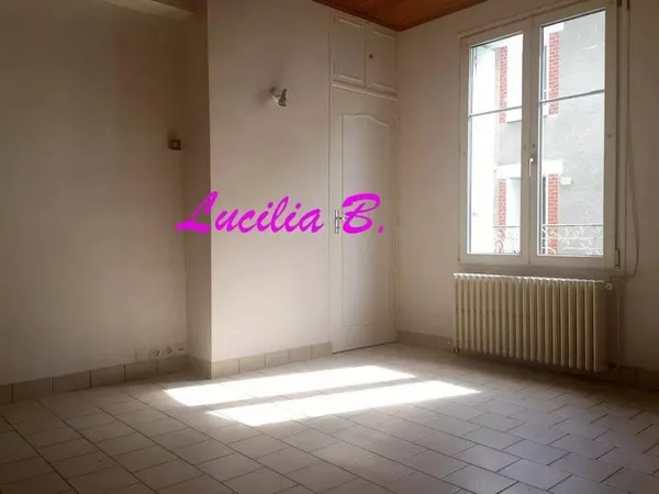 Studio 1 pièce 25 m²