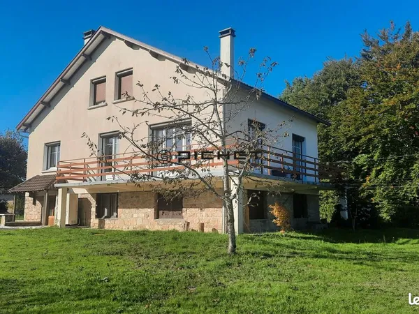Maison 8 pièces 173 m²