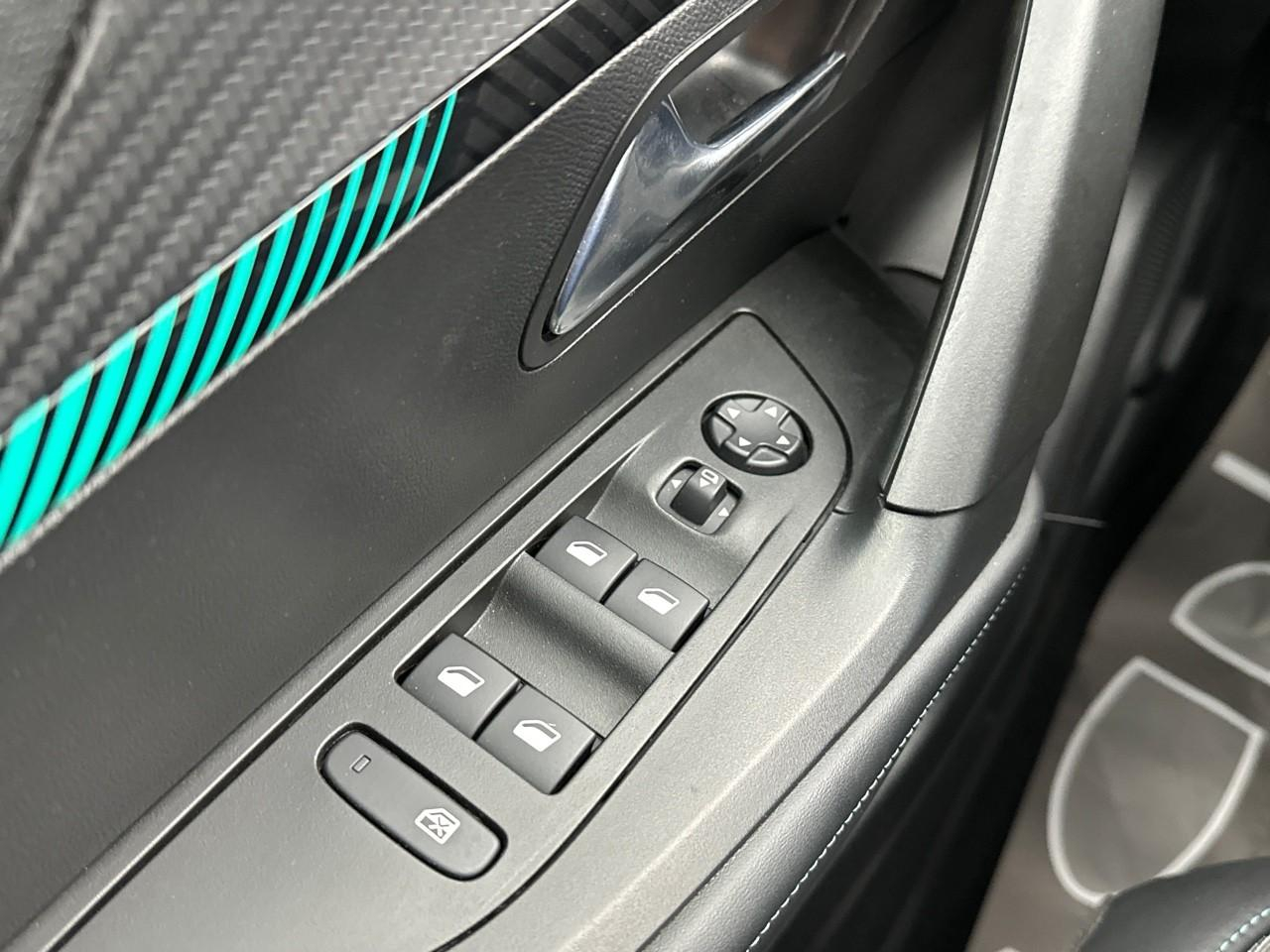 Peugeot 2008 bluehdi 130 s&s eat8 allure pack — photo 16