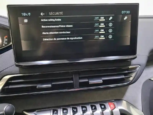 Peugeot 3008 puretech 130ch s&amp;s eat8 — photo 22