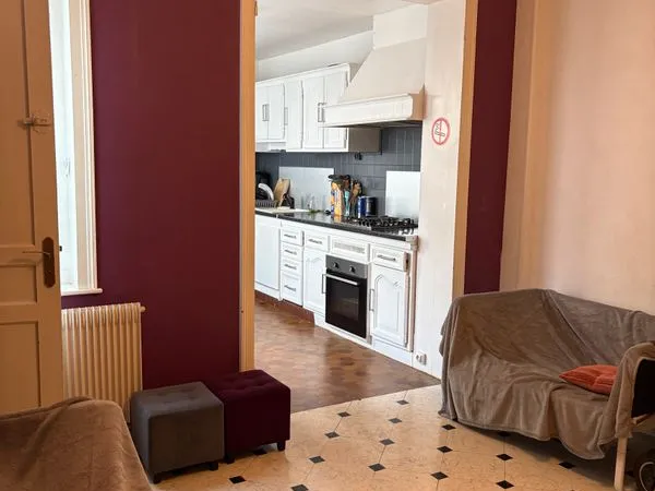 Chambre étudiante meublée avec salle de bain privative - Proche CHU Eurasanté