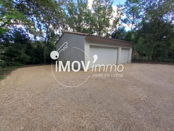 Terrain 2519 m²