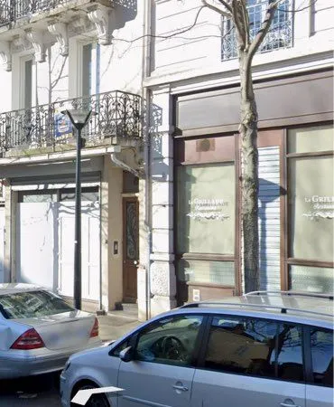 Loue local centre Vichy 2 minute de la gare