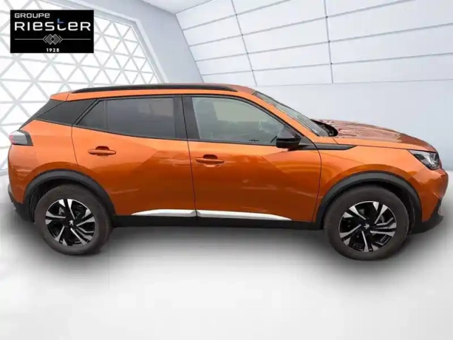 Peugeot 2008 puretech 130 s&amp;s bvm6 — photo 4