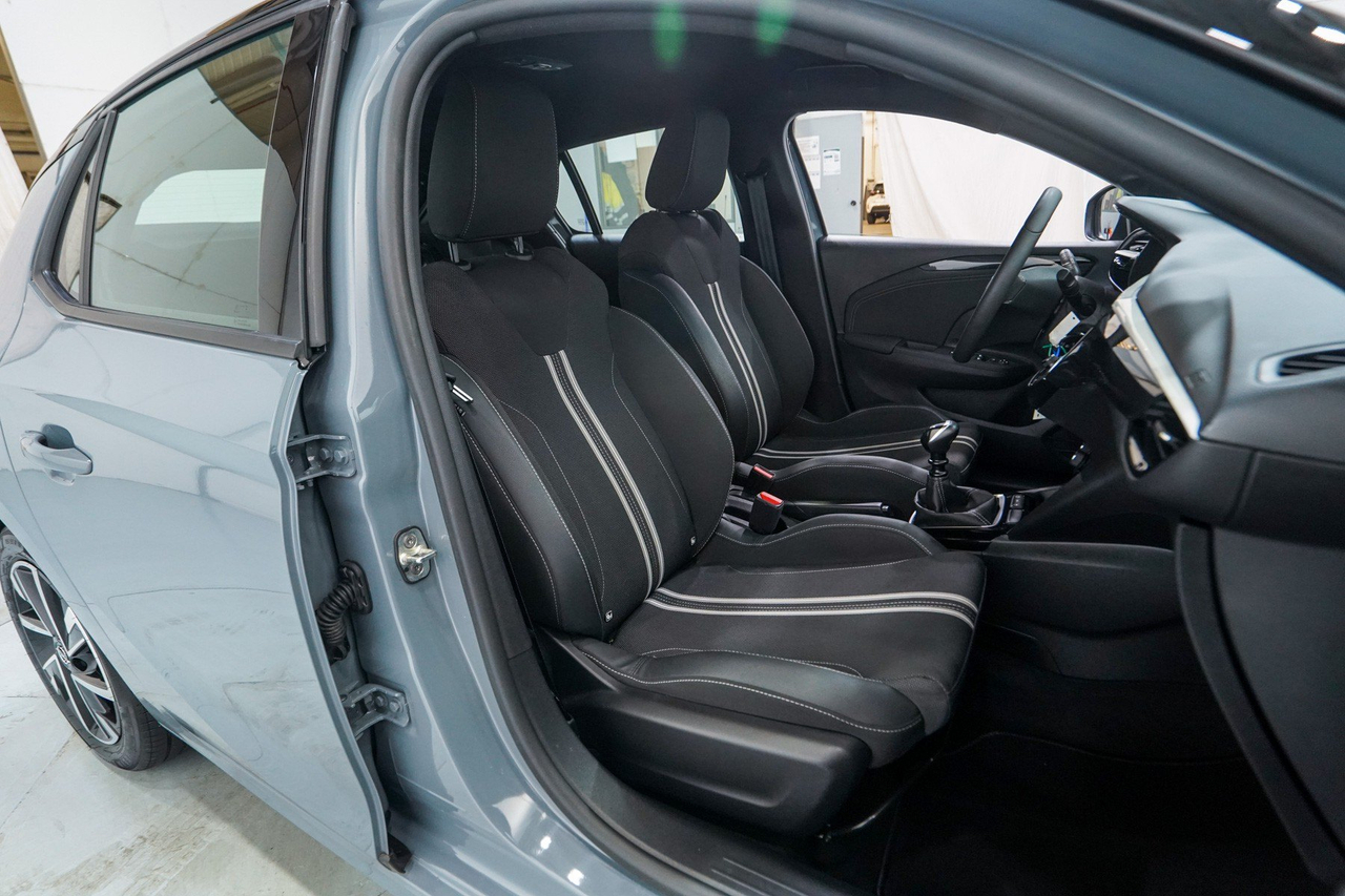 Opel Corsa — photo 15