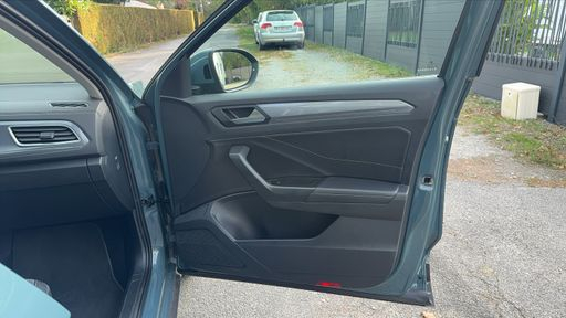 Volkswagen T-Roc 1.5 TSI 150 DSG7 - Lounge – 2024 – 28034 km – Essence – Boîte Automatique — photo 26