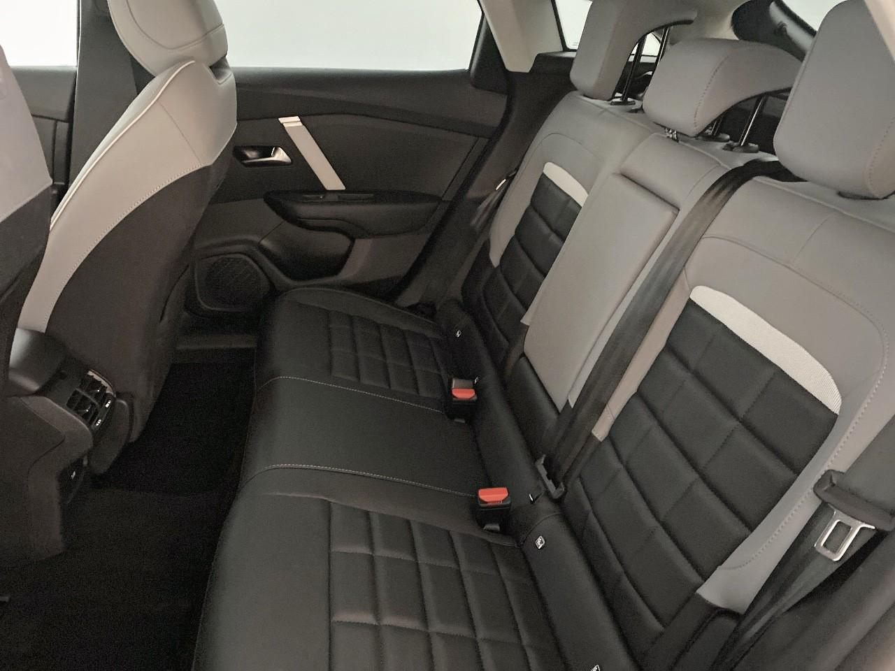 Citroën C4 hybride 145 ch e-dcs6 max — photo 10