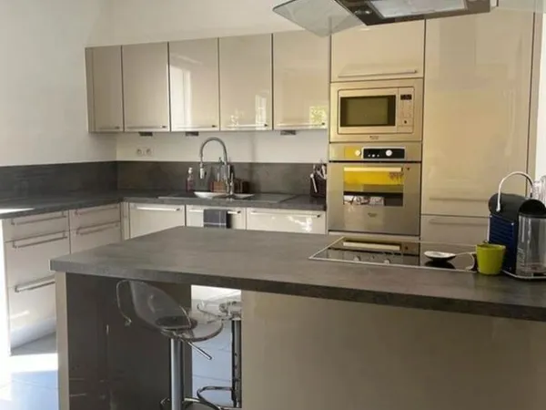 Maison 90m2 Quartier des Arènes