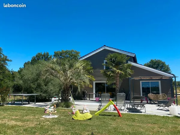 Propriété avec dépendance et piscine entre Lot et Périgord Noir