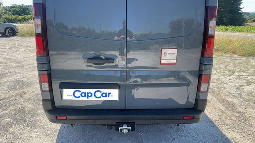 Renault Trafic VU 2.0 dCi 150 EDC7 - Red Edition Confort L1h1 – 2024 – 86545 km – Diesel – Boîte Automatique — photo 37