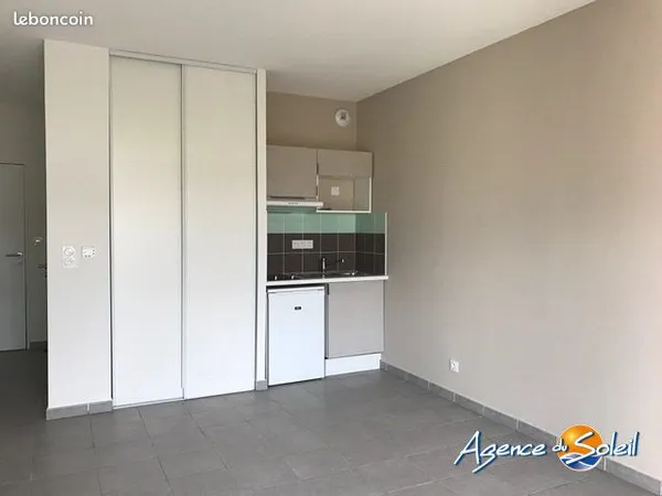 Studio 1 pièce 25 m²