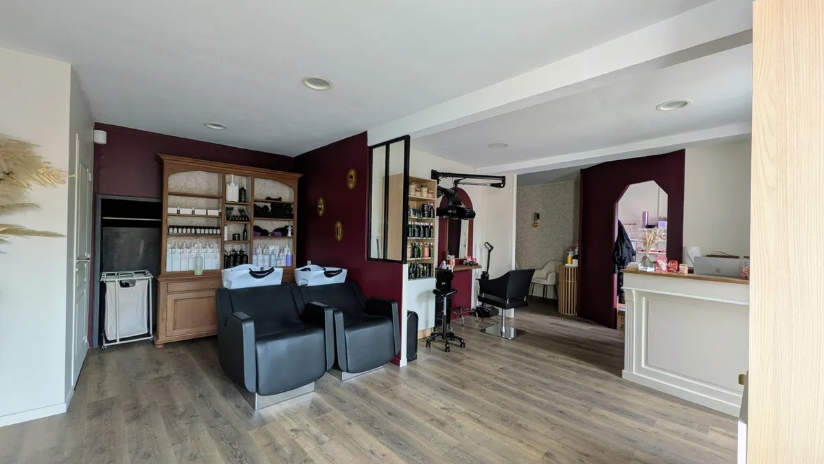 Photo 2