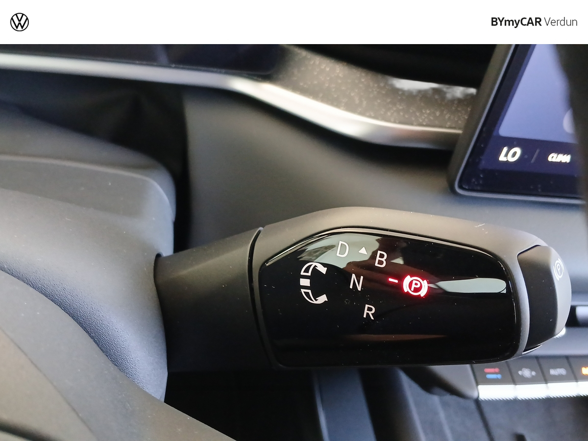 Volkswagen ID.3 Neo 50 kWh — photo 21