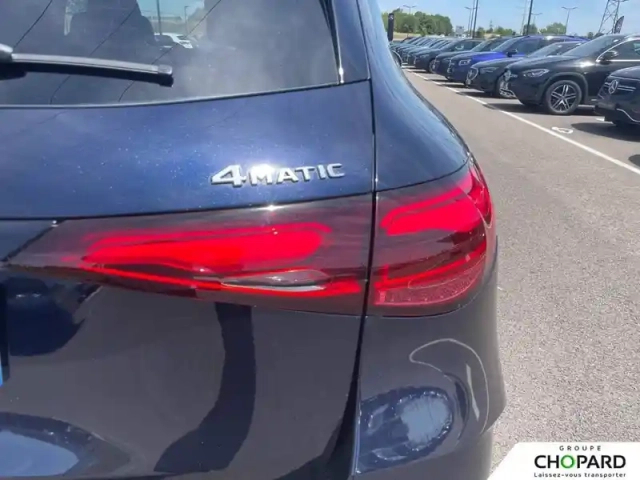 Mercedes Glc 300 e 9g-tronic 4matic — photo 23