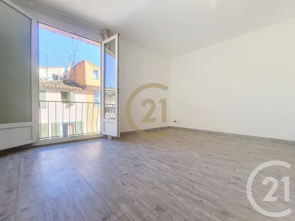 Immeuble 108 m²
