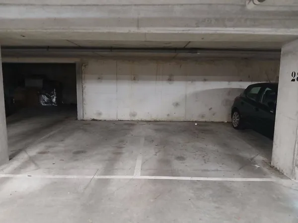 Parking 11 m²