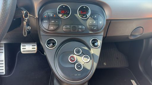 Abarth 500 1.4 T-JET 165 BVA - 595 Turismo – 2021 – 53000 km – Essence – Boîte Automatique — photo 7