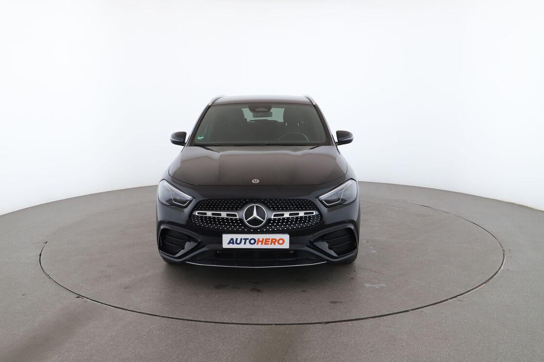 Mercedes-Benz GLA 200 d AMG Line DCT — photo 8