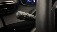 Peugeot 2008 1.2 PureTech 100ch S&S Allure — photo 23