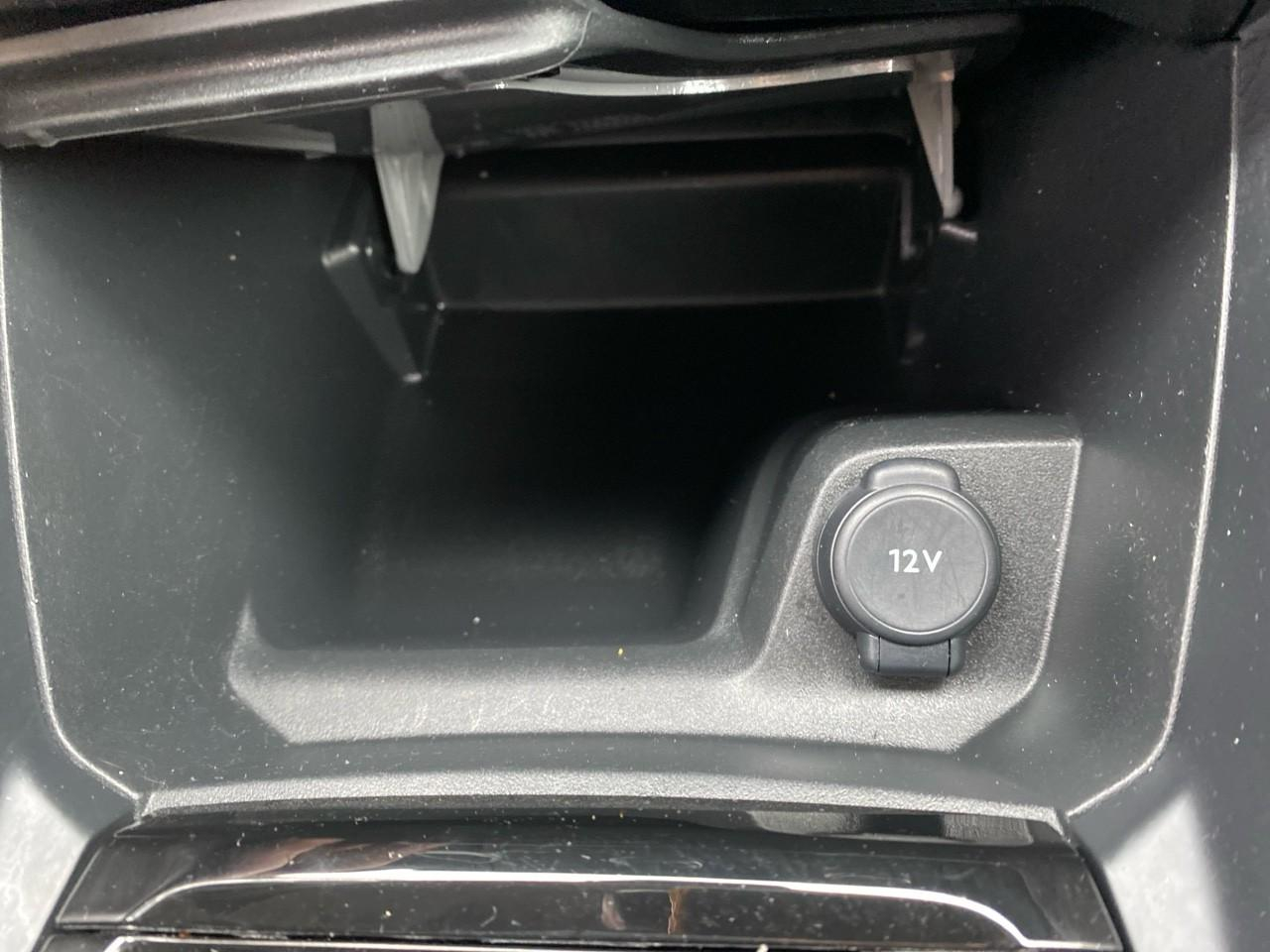 Citroën C4 bluehdi 110ch s&s feel pack business — photo 23