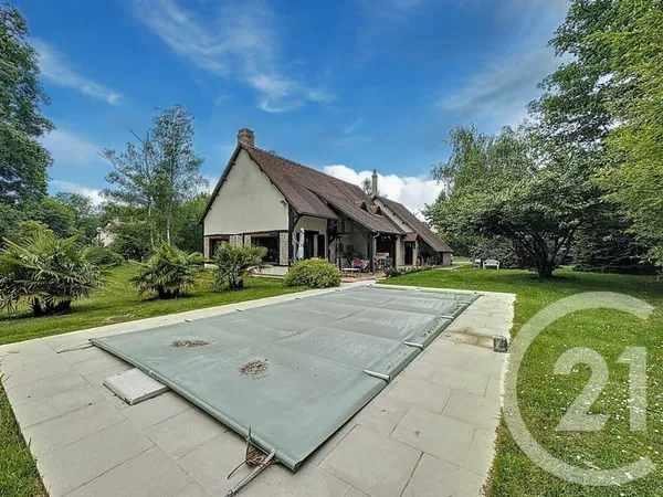 Maison 7 pièces 187 m²