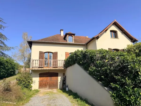 Maison 6 pièces 110 m²