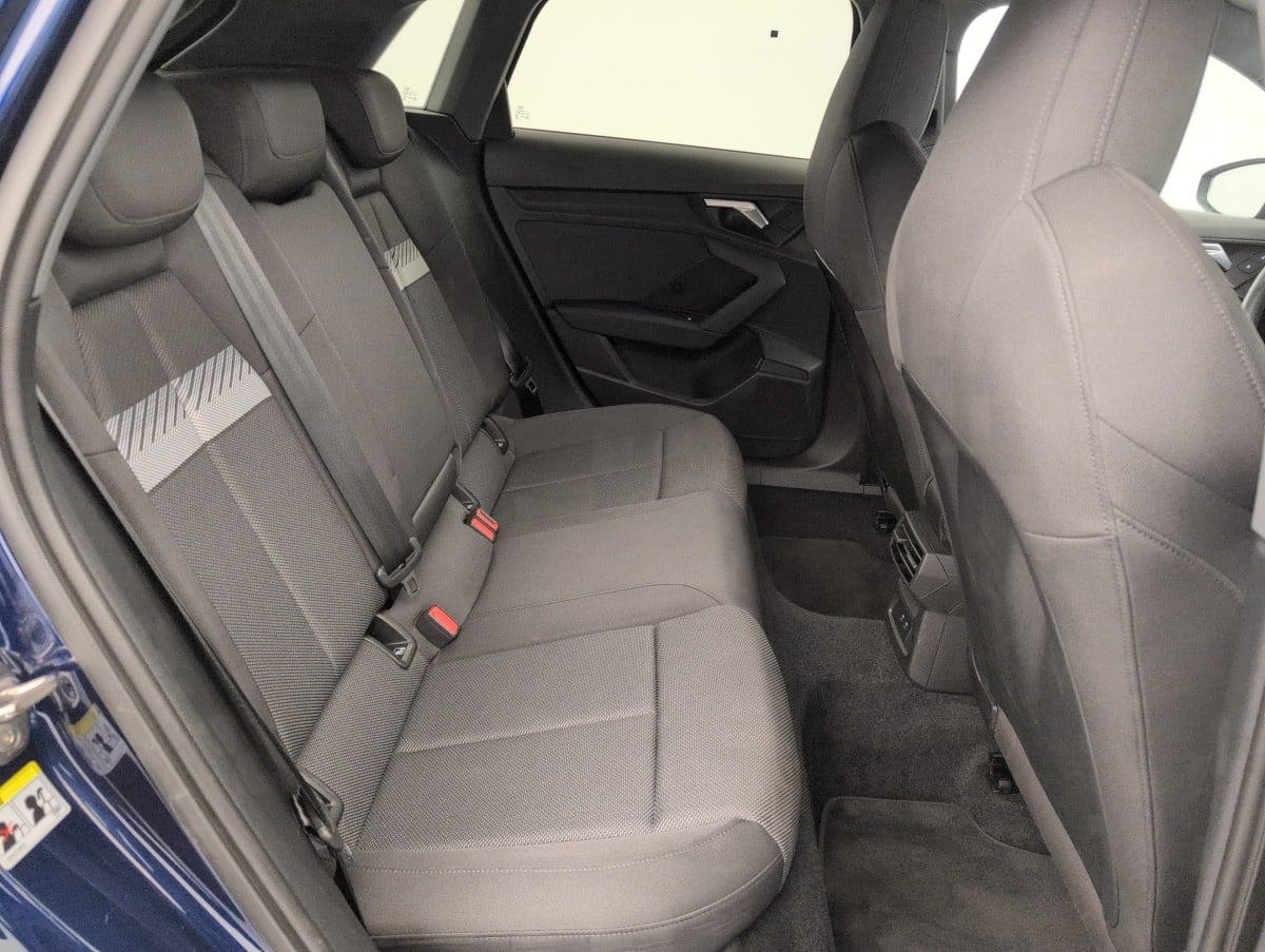 Audi A3 Sportback — photo 10