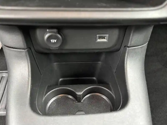 Citroën C3 puretech 83 s&amp;s bvm5 — photo 24