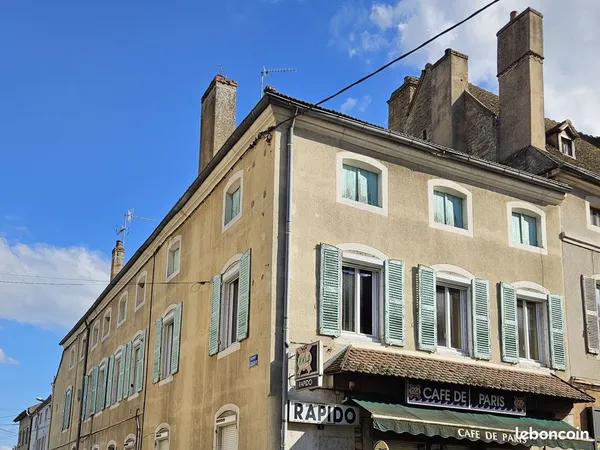 Appartement 4 pièces 145 m²