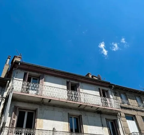 Immeuble 12 pièces 300 m²