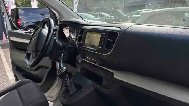Opel Vivaro ca fixe l2 2.0 diesel 150 ch — photo 27
