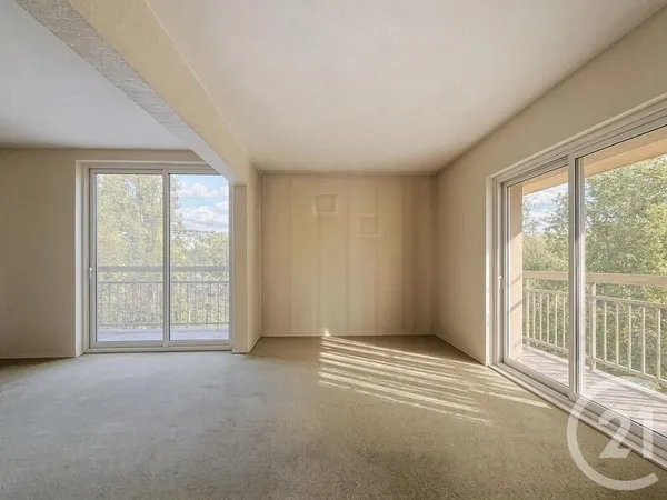 Appartement 5 pièces 80 m²