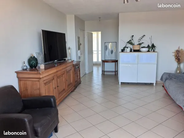 T3 60 m² Quartier Valbertrand vue mer