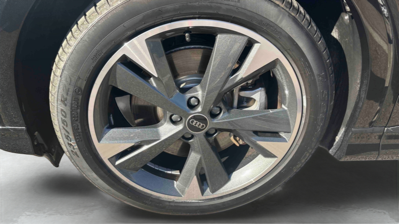Audi Q4 e-tron Sportback 45 285 ch 82 kWh — photo 14