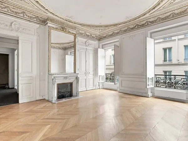 Bureaux 197 m²