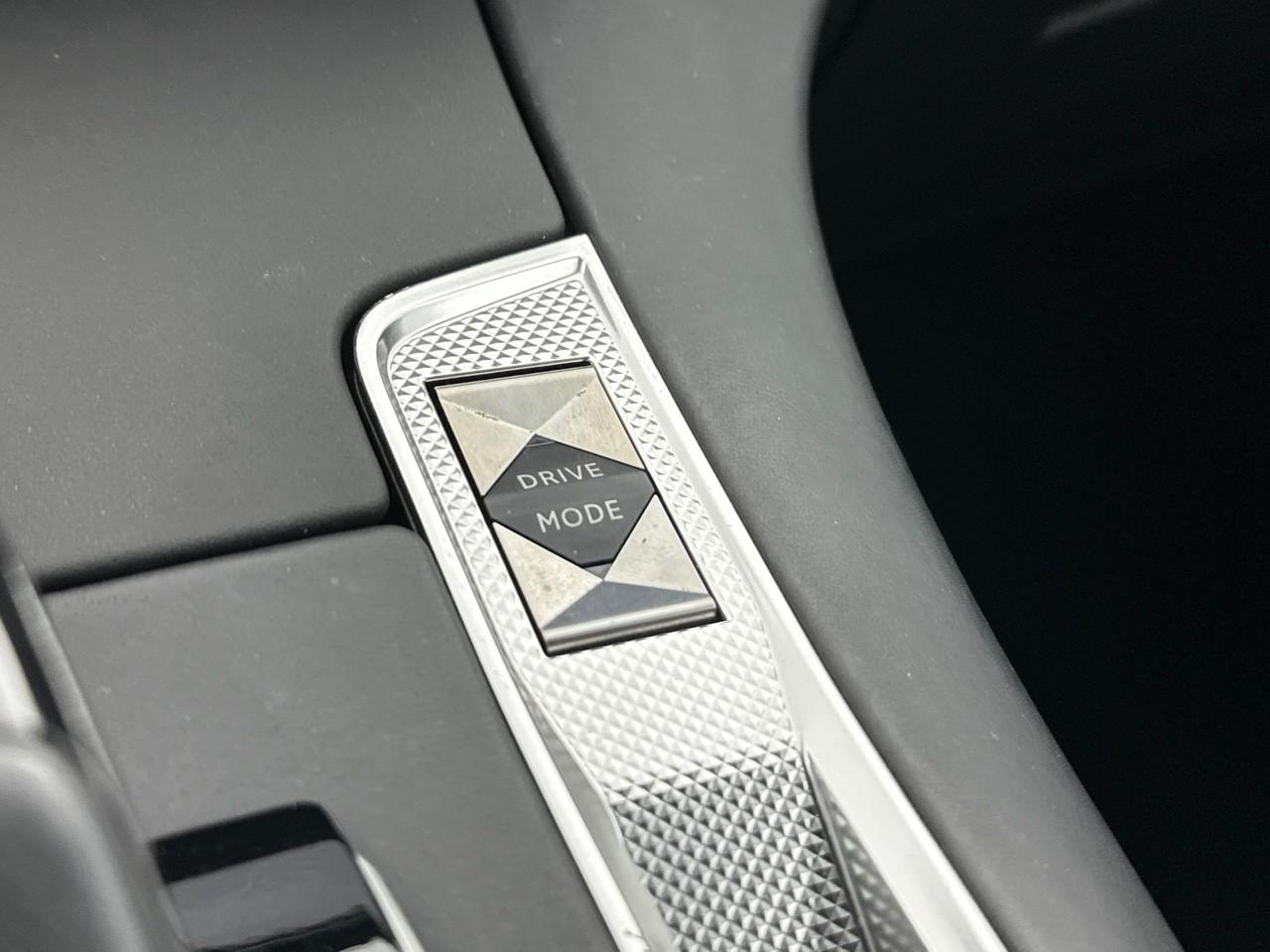 Ds Ds 7 crossback hybride rechargeable e-tense 360 eat8 4x4 la premi — photo 29