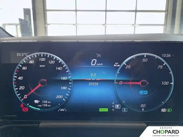 Mercedes Eqa 250+ — photo 17